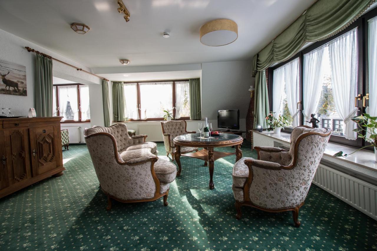 Landhaus Sassenhof มึลไฮม์ อันแดร์ รัวร์ ภายนอก รูปภาพ